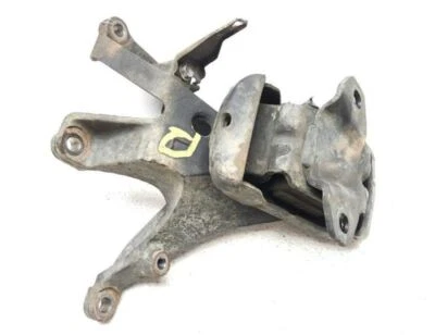 Soportes de motor delanteros Toyota Tundra 2000-2006 OEM 12361-0F010    Foto 1 de 4