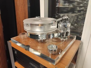 Transrotor Pianta , High End Plattenspieler Laufwerk mit SME Tonarm - Bild 1 von 6