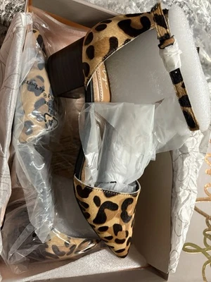 Zapatos de salón Crown Vintage D'Orsay para mujer talla 9 cuero marrón estampado de leopardo punta Foto 1 de 4