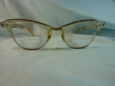 Marcos de vidrio vintage, artesanía, ojo de gato, aluminio 4-5 1/4 grabado en EE. UU. Foto 1 de 4