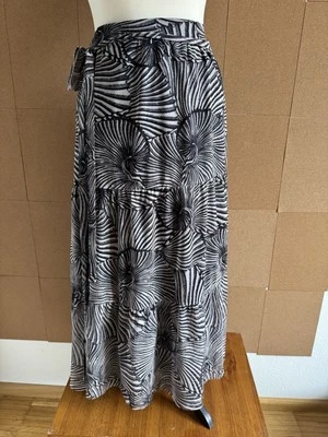 Baum Und Pferdgarten Wrap Skirt Size 16 Lilac Black Ammonite Shell Print Mesh  - Image 1 of 4