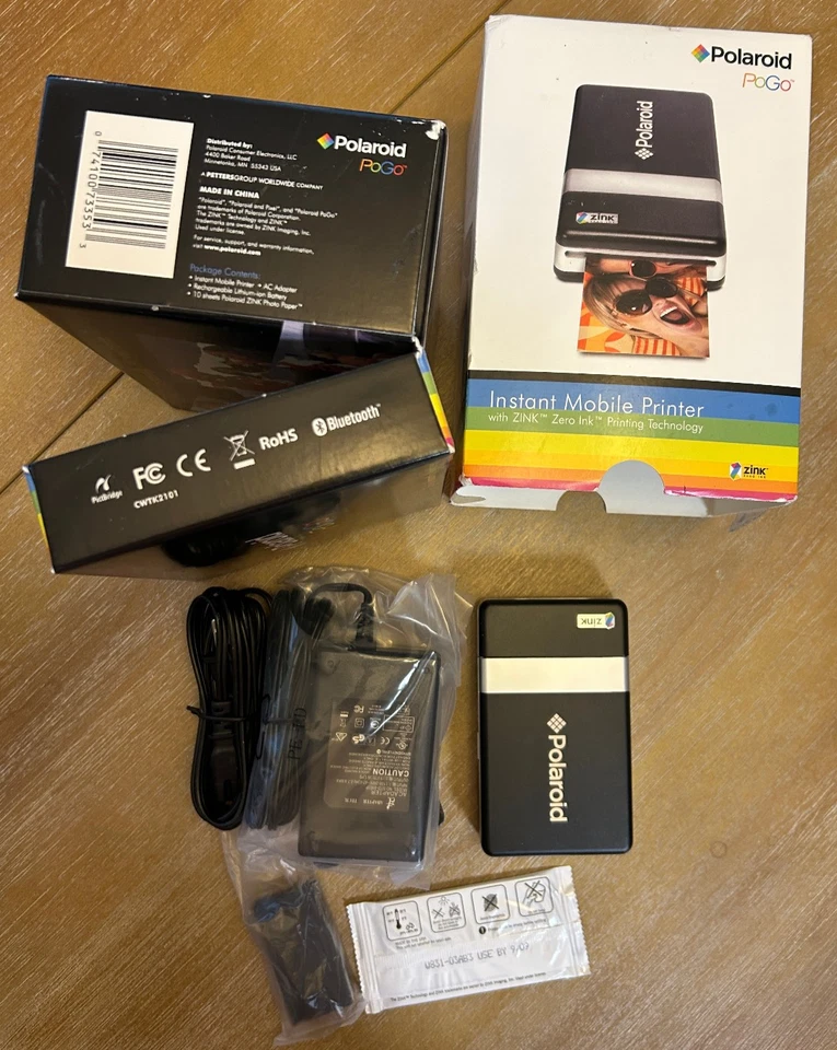 Polaroid Pogo Instant Mobil Printer Thermal Zink Charger + Battery NEW - Image 1 of 3