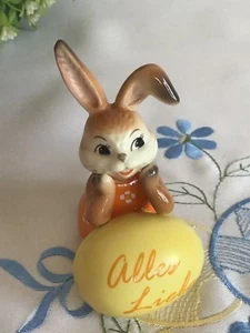 Goebel ✿ Süßes Hasen Mädchen mit GROSSEM Osterei gelb ✿ ALLES LIEBE ✿ RARITÄT ✿ - Bild 1 von 6