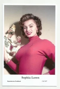BX103) SOPHIA LOREN SWIFTSURE PHOTO POSTCARD (C4/107) FILMSTAR PIN UP GLAMOR - Picture 1 of 1