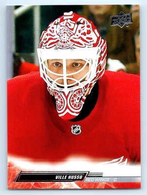 2022-23 UPPER DECK EXTENDED Base Cards #501-700 Take Your Pick-Buy 3, Get 2 Free - Image 1 of 4