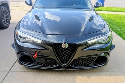 Pieza aerodinámica funcional Alfa Romeo Giulia Quadrifoglio Racing Edition Racing Edition Foto 1 de 4