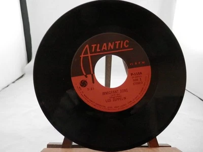 LED ZEPPELIN  "IMMIGRANT SONG" b/w "HEY, HEY WHAT CAN I DO"  VG++  IMPORT - Image 1 of 2