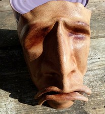 maschera ornamentale sarde in pelle