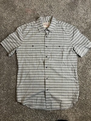 Camisa JNCO Crownbrand Para Hombre M Abotonada Manga Corta Gris Blanco Cuello a Rayas  Foto 1 de 4