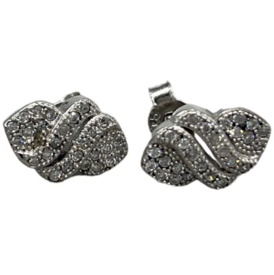 Orecchini ragazza donna conchiglia in argento 925 rodiato con piccoli brillanti. - Immagine 1 di 4