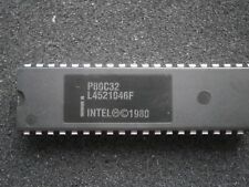 P 80C32  Intel Micro-controller 8032 -MCS51  256 octets RAM  4x8 bits port  Neuf