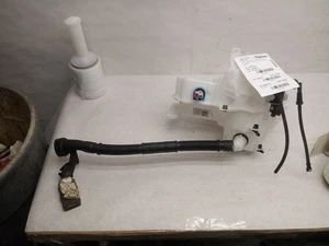 2024 Chevrolet Equinox EV Wash Reservoir 3013654 - Picture 1 of 10