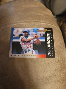 1997 Pinnacle Express Vladimir Guerrero RC #123 Ex+ - Picture 1 of 2