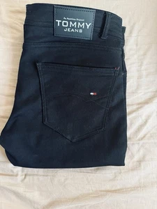 Tommy Hilfiger Men’s Black Slim Fit Jeans - Cotton Designer Denim -New with Tags - Picture 1 of 4