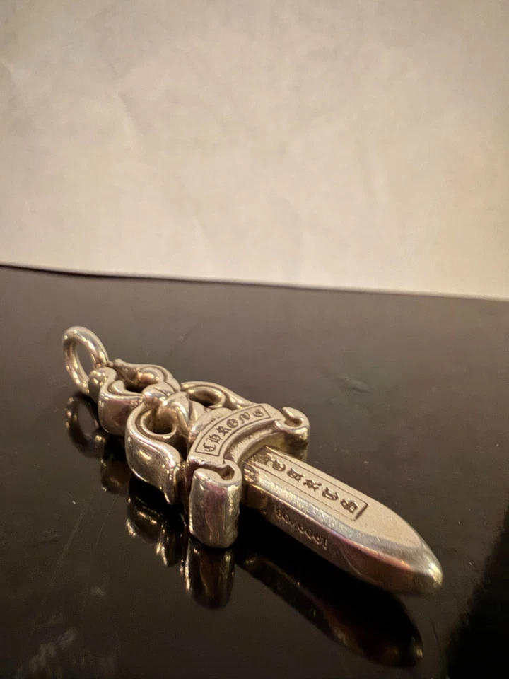 Colgante doble daga grande corazones cromados plata de ley .925 Foto 1 de 4