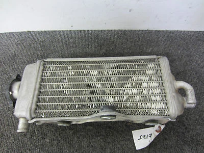 Radiador derecho Yamaha YZ125 2003 - YZ 125 Foto 1 de 4