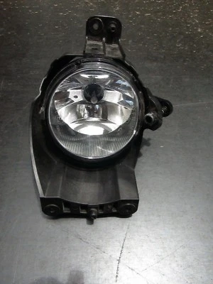 Genuine Holden Trailblazer RG series MY17 Right fog light spot 07/2016 to 2020 - image 1 of 3