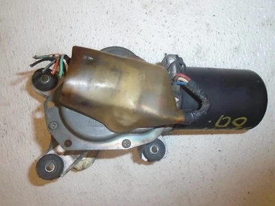 1999-2002   Nissan  Sentra  Windshield  Wiper  Motor - Image 1 of 4