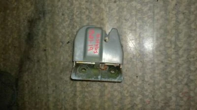 91 ISUZU STYLUS XS 1.6L MT SEDAN TRUNK LATCH OEM 1521-19 - Image 1 of 3