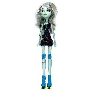 Monster High Skultimate Roller Maze Frankie Stein 11" Doll 2011 Mattel - Picture 1 of 8