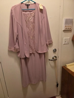 LE BOS  2 piece 20W DRESS/gown - image 1 of 4