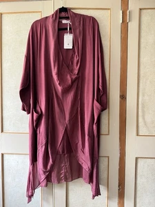 Lucy Sparks made In Italy viscose/silk mix cover over, burgundy Free size. New - Picture 1 of 11