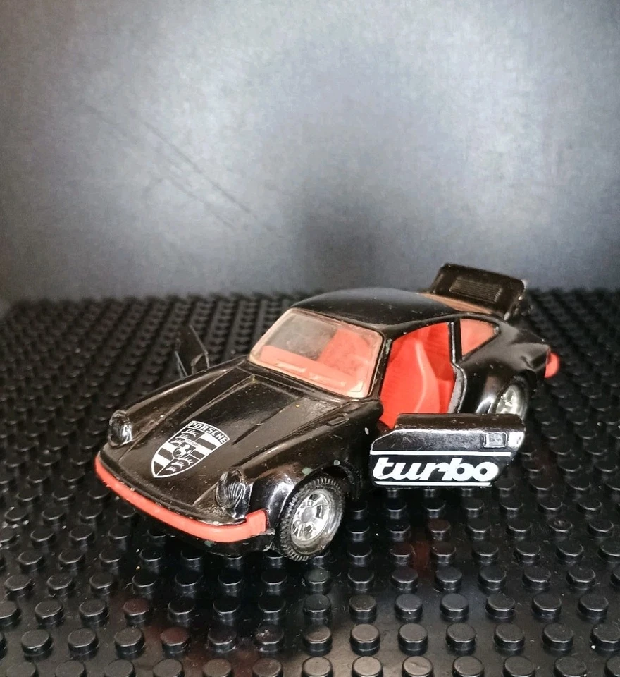 Черный винтажный Porsche Turbo 1979 K-70 Matchbox Super Kings  - Изображение 1 из 4