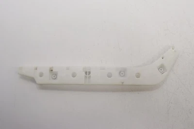 2014 - 2024 INFINITI QX80 SUPORTE DE MONTAGEM DE PARA-CHOQUE SUPERIOR TRASEIRO ESQUERDO FABRICANTE DE EQUIPAMENTO ORIGINAL - Imagem 1 de 4