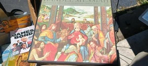 Handel Sir Malcolm Sargent, Huddersfield Choral Society ‎– Messiah Highlights - Picture 1 of 9