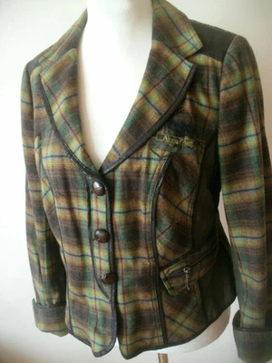BiBA,kurzer Janker Blazer,Gr42,Jäckchen mit Hirsch Emblem,Trachten,Wollmix, NEU - Bild 1 von 4