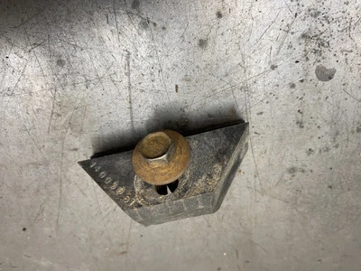 Bandeja de soporte de montaje de sujeción de batería 81-91 Chevrolet GMC Squarebody C10 K10 K5 Foto 1 de 3