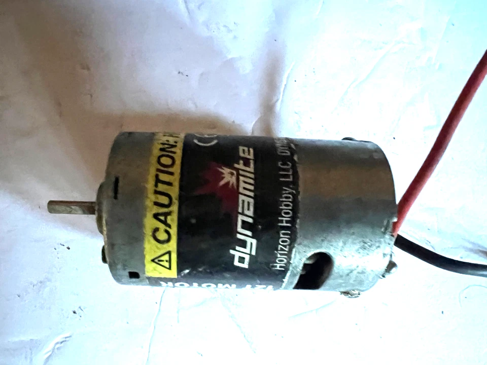 Motor cepillado Dynamite escala 1/10 12 vueltas Foto 1 de 1