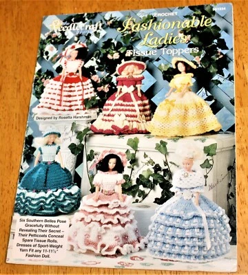 Needlecraft Shop: Libro de ganchillo #951334 con toppers de pañuelos de moda para damas - Buen estado Foto 1 de 4