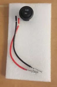 1x Schalter, Wippe, SPST, schwarz rund mit EIN AUS Markierung 20A 12V 115mm Draht - Bild 1 von 3