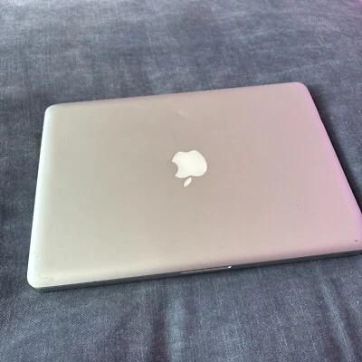 Apple MacBook Pro A1278 2012 13" Core i5  2.50Ghz 8GB RAM NO HDD Not Charging. - Image 1 of 3
