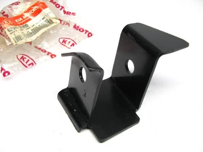 Новый - OEM 625403E000 передний правый рычаг управления кронштейн для 2003-2008 Kia Sorento - Изображение 1 из 3