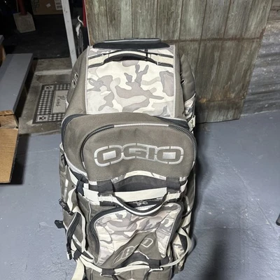OGIO Rig 9800 Wheeled Rolling Gear Bag Luggage/Suitcase - Camo - Image 1 of 4