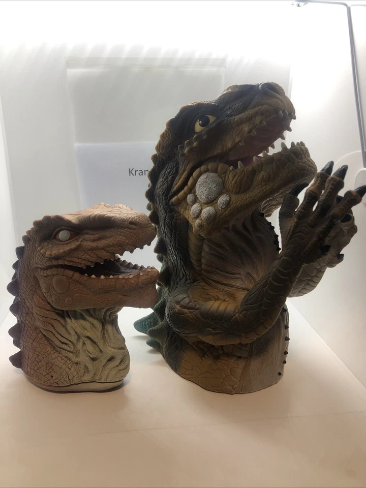 Godzilla Hand Puppet X 2 Godzilla Movie by Toho 1998 (read)(N-07) - Image 1 of 4