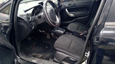 Volante/placa flexível 1,6L transmissão automática compatível com 11-19 FIESTA 1719076 - Imagem 1 de 4