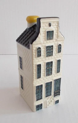 KLM 68 Bols Delft house - Image 1 of 4