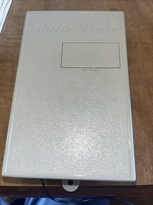 Multi-Code Garage Door Receiver 109020 1330 300mhz - Image 1 of 4