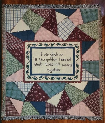 Tapiz tejido Patchwork Friendship 49” X 57” nuevo con etiquetas por colecciones etc. Foto 1 de 4