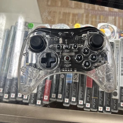 Afterglow Clear Pro Controller PDP 085-018 for Nintendo Wii U - Image 1 of 2