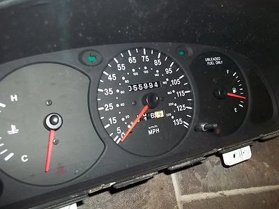 CLUSTER VELOCÍMETRO MPH MANUAL HASTA 16/08/99 1998 1999 2000 KIA SEPHIA 115K Foto 1 de 4