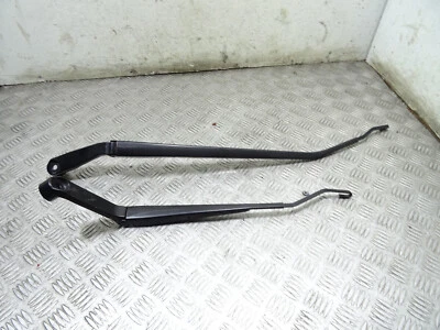 2024 SUZUKI S-CROSS AKK 1.5 HYBRID MK1 5 PUERTAS ESCOTILLA BRAZO LIMPIAPARABRISAS DELANTERO *3240 Foto 1 de 4