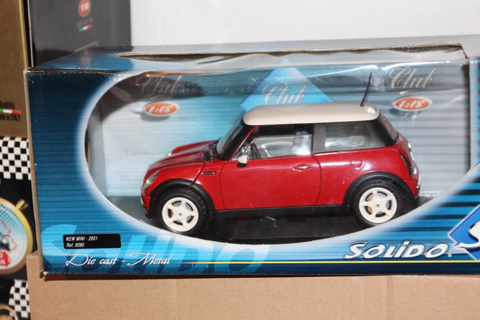 SOLIDO Metal scala 1/18 art. 8080 New Mini 2001 - Immagine 1 di 1