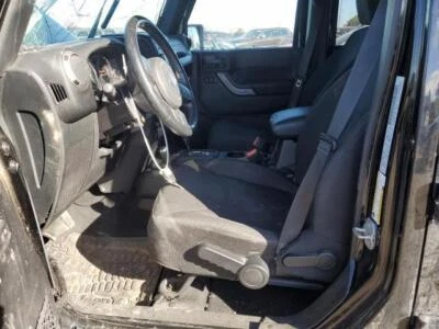 Motor de arranque usado se adapta a: Jeep Wrangler 2016 3,6 grado A Foto 1 de 4