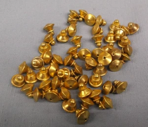 Lote de 58 Bolas Top Tie Tac Bloqueo Pin Embrague Trasero Latón 10mm Diámetro Solapa Cierre - Imagen 1 de 3
