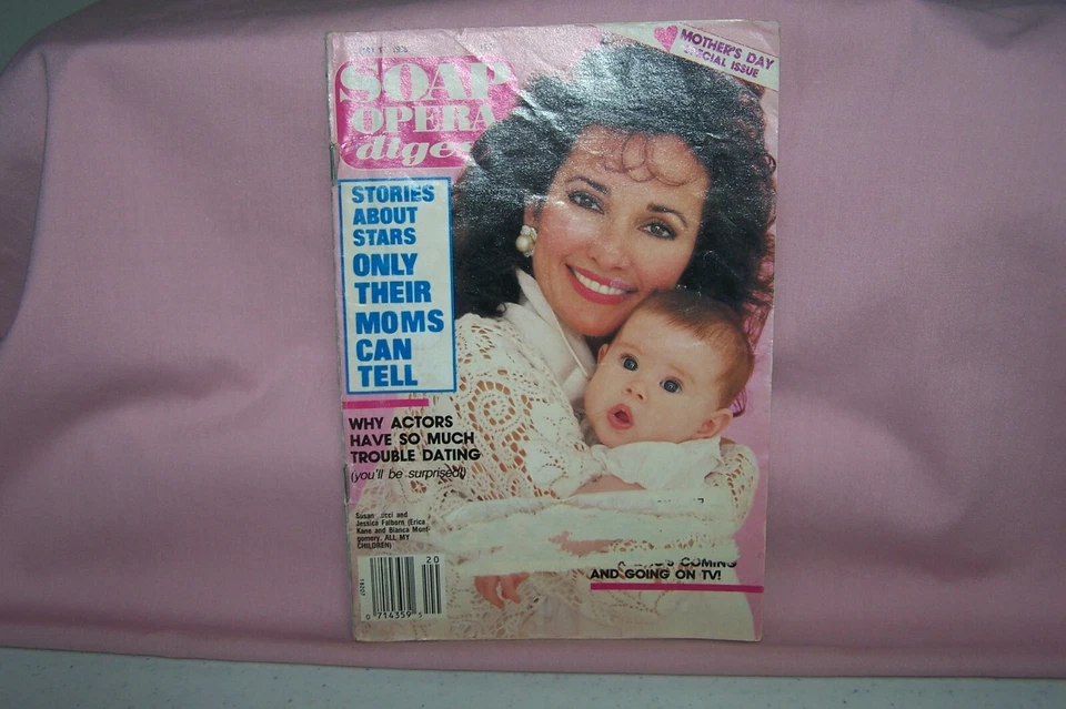 SOAP OPERA DIGEST Magazine May 17, 1988 Special Mother's Day Issue Susan Lucci - Image 1 of 1
