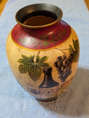 Vaso decorativo de vinho toscano – Arte de uvas e garrafa de vinho – Decoração de cozinha de vinhedo - Imagem 1 de 4